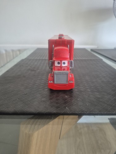 Lightning mcqueen track - track, 95