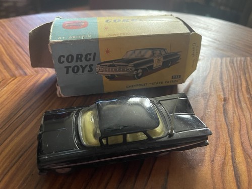 Corgi chevrolet impala - corgi, state