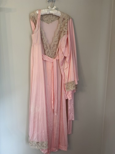Vtg vanity fair - vtg,