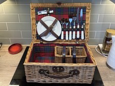 Romantic Luxury Wicker  Picnic