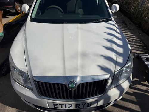 Breaking skoda octavia mk2 - skoda,