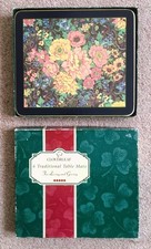 Cloverleaf Floral PEONY Table