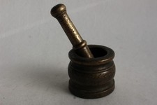 Antique bronze mortar (41134)