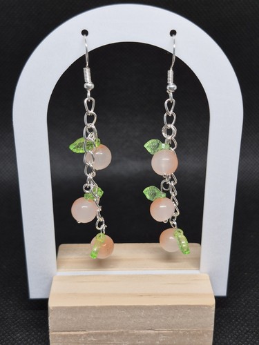 Peach vine glass beads with - ,