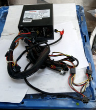 AKASA AK-P650FF BK 650W POWER SUPPLY (BR4B.3B2)