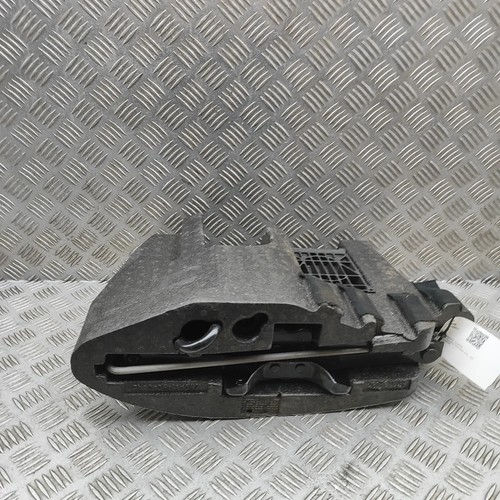 Jaguar x350 lift jack - x350,