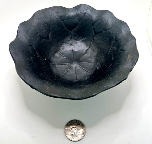Vintage cast iron lily - cast,