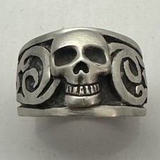 MJG STERLING SILVER SKULL &