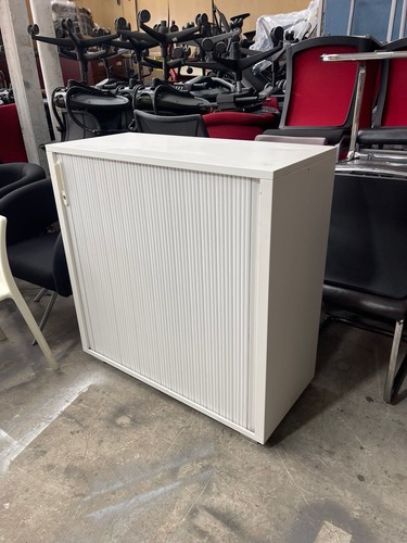 Medium sizes metal - , tambour