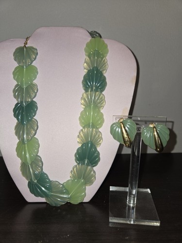 60s avon vintage green lucite - avon,
