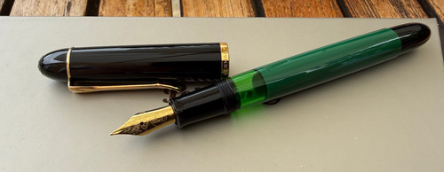 Nos pelikan m120 green - nos, green-black