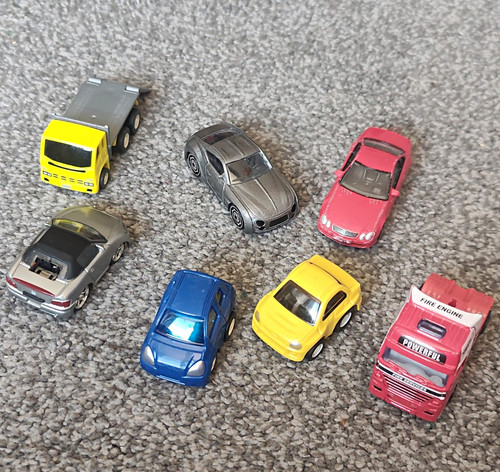 Diecast plastic toy vehicle - diecast, &