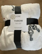 Heart Lock And Key Blanket