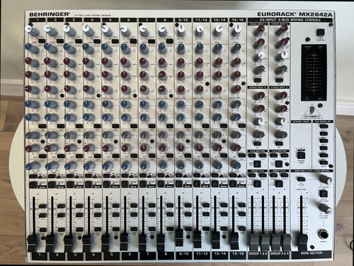 Behringer eurorack mx2642a - behringer,