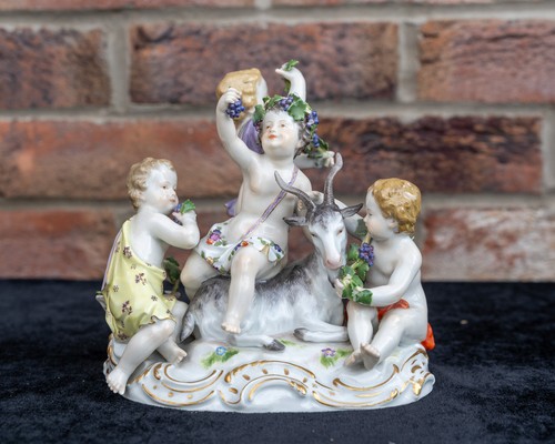 Meissen porcelain figure - porcelain, group