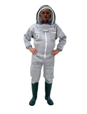 Buzz Defender Beekeeping Suit Triple Layer with Fencing Veil