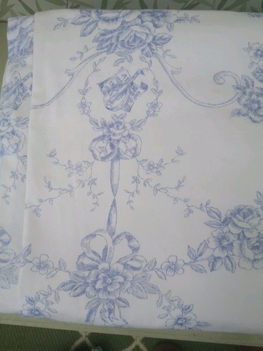 Pair vintage blue - of,