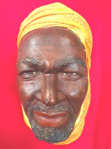 Bossons nigerian man chalkware - bossons,