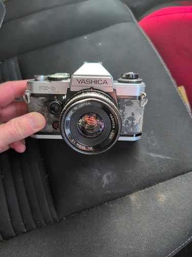 Vintage yashica quartz - vintage,