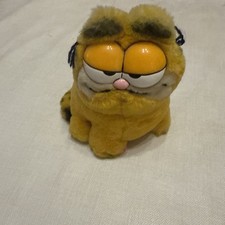 Vintage Dakin Small Sitting