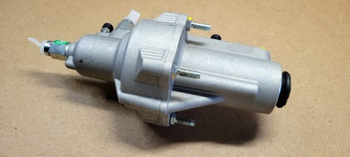 E009 clutch booster for - for, unimog