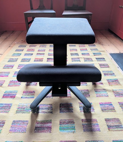 Stokke wing kneeling - (varier),