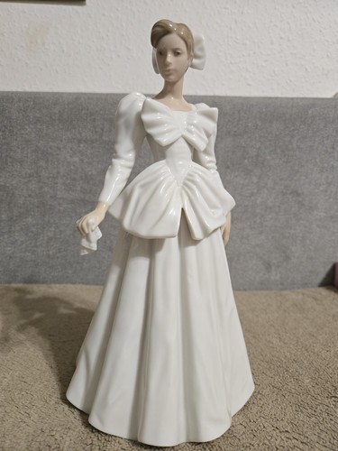 Nao lladro ornament - by,