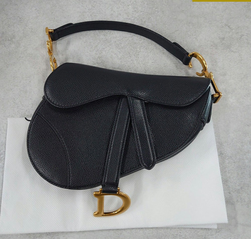 Dior saddle black leather - dior,