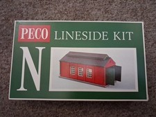 Peco NB-5 N Gauge Engine Shed