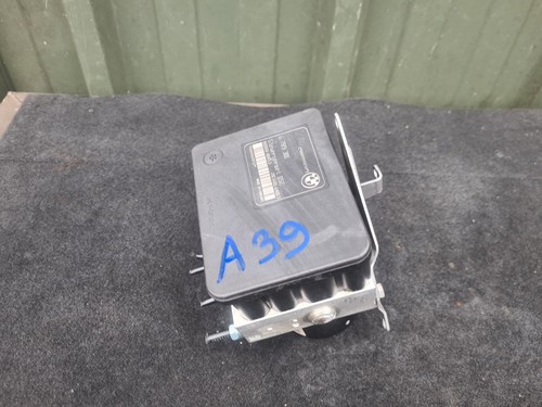 Genuine bmw series 116i 2011 - genuine,