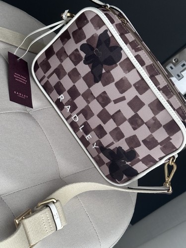 Radley southwell gardens - radley,