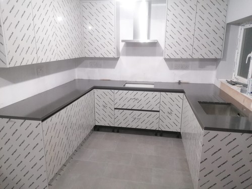 Dark grey quartz kitchen - dark,