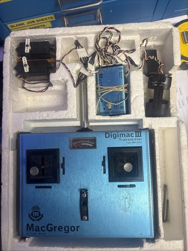 Macgregor vintage radio - macgregor,