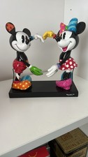 Disney Mickie and Minnie