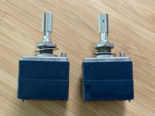Nos 2pcs brand new - brand, rk27