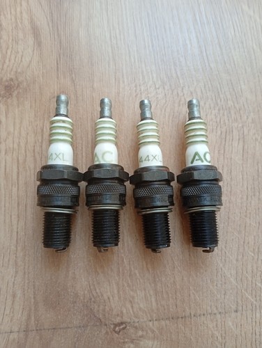 Delco 44xl spark - 44xl, plugs