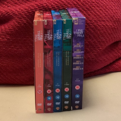 One tree hill - one, box