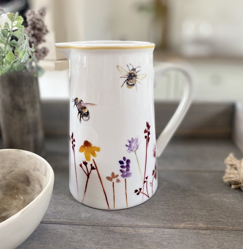 Fine china busy bees - china,
