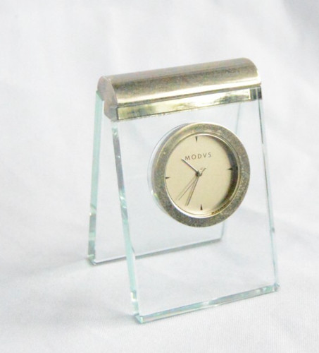 Small glass desktop clock - 3",