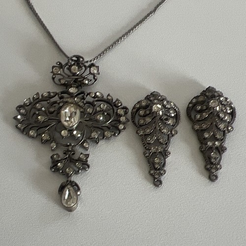 Antique victorian european 800 - antique,