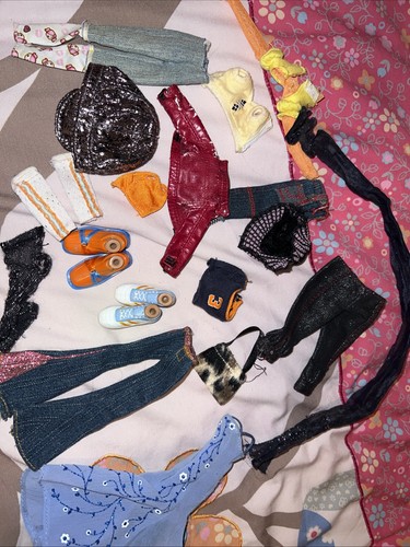 Bratz pieces - bratz, 12