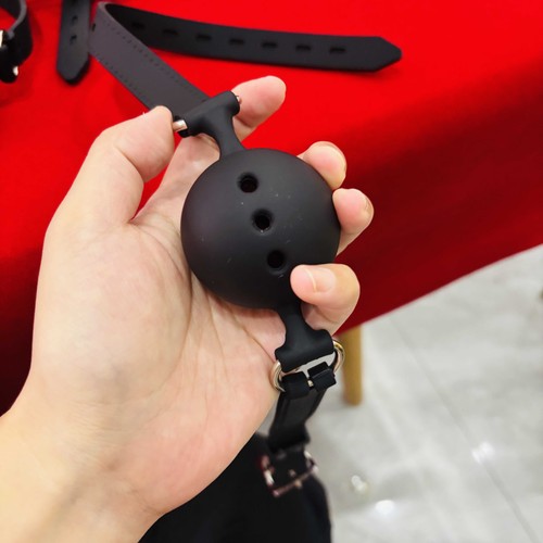 Black mouth silicon breathable - mouth,