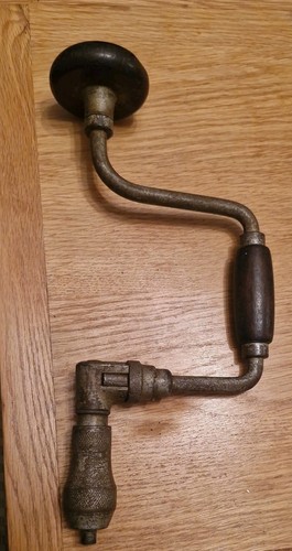 Vintage ratcheting bit brace