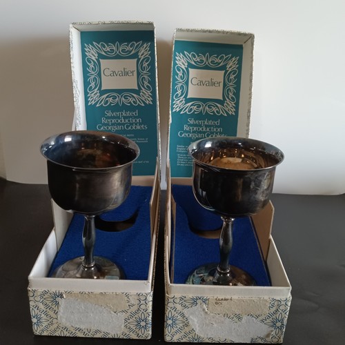 Pair vintage cavalier - pair,