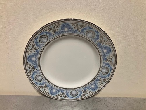 Wedgwood dolphins blue side - blue, 6"