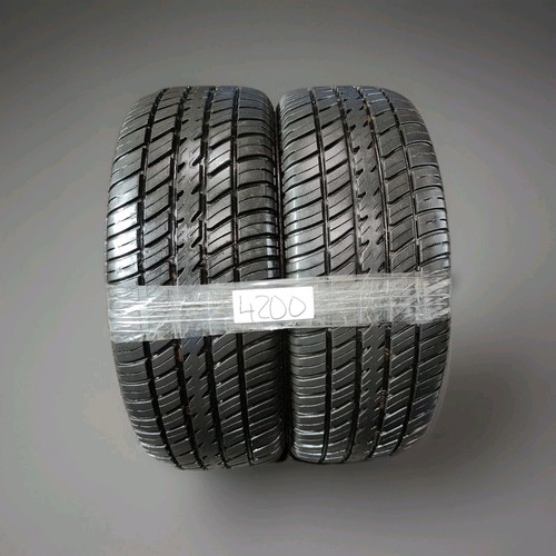 Whitewall 215 r15 - r15, 93t