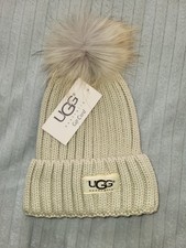 UGG Beanie Pom Pom Hat in