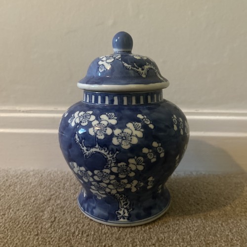 Blue white porcelain lidded - blue/white,