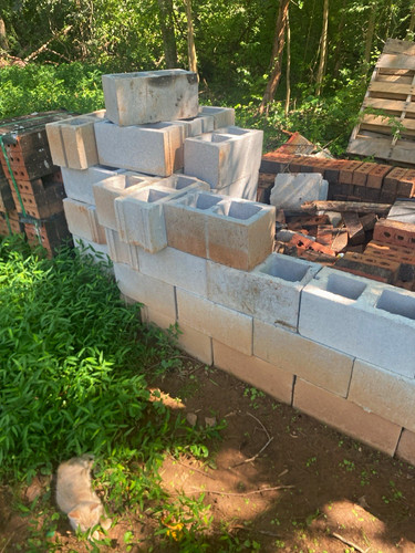 Cinder blocks gray - cinder,