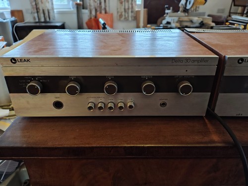 Leak delta amplifier - delta, 30